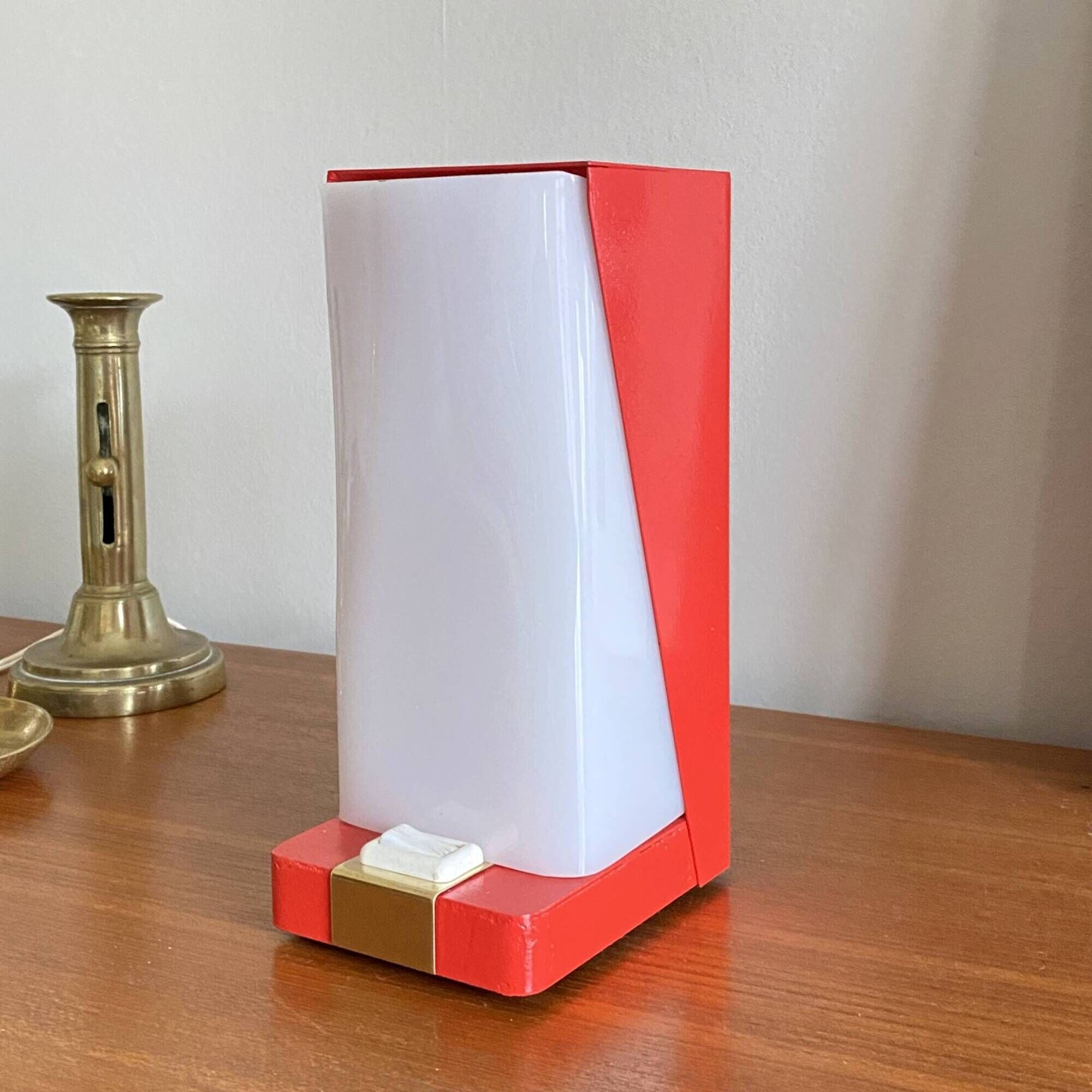 Table lamp in red painted metal and white plexiglass 60s vintage LAMP-7149