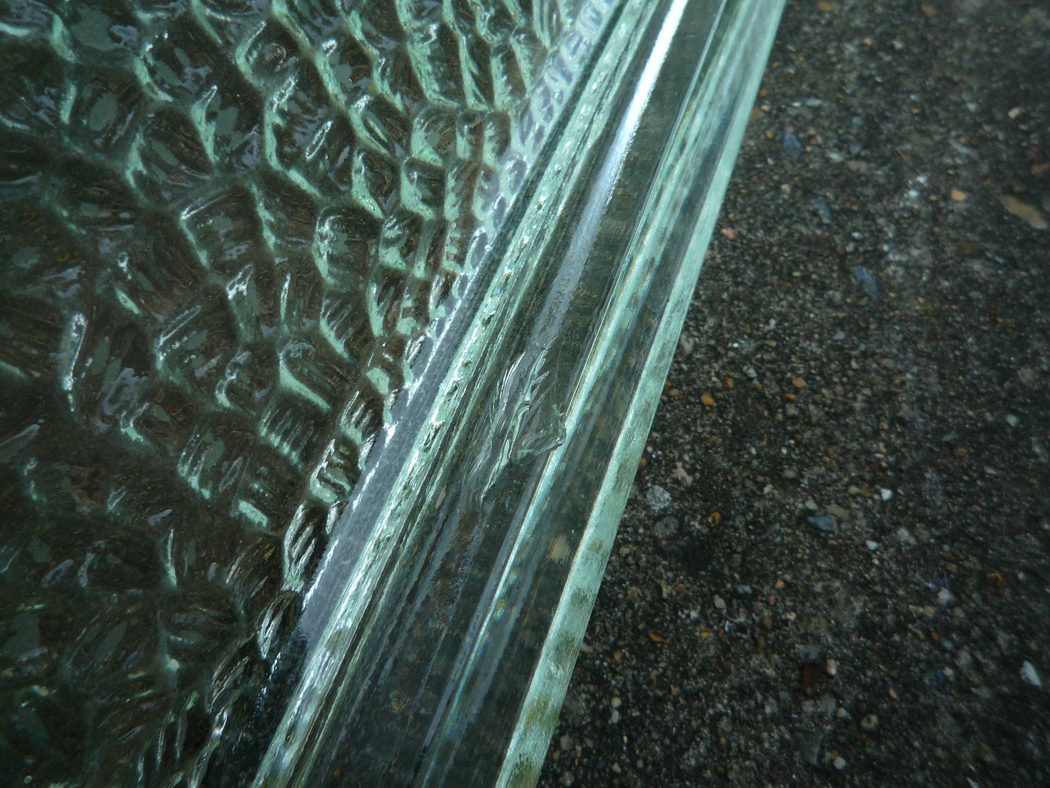 Engineered glass trivet, vintage 60s