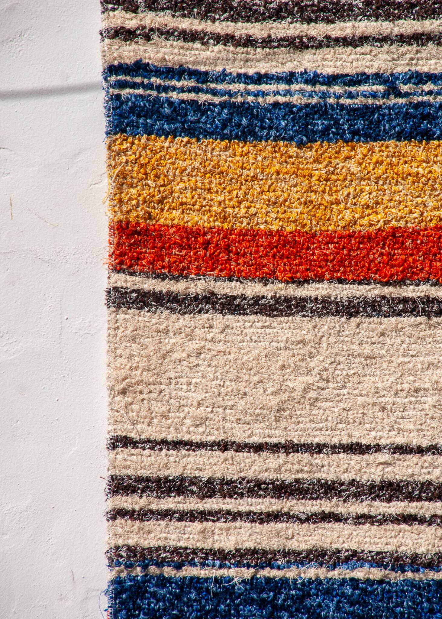Handwoven recycled cotton rug - 40 x 60 cm