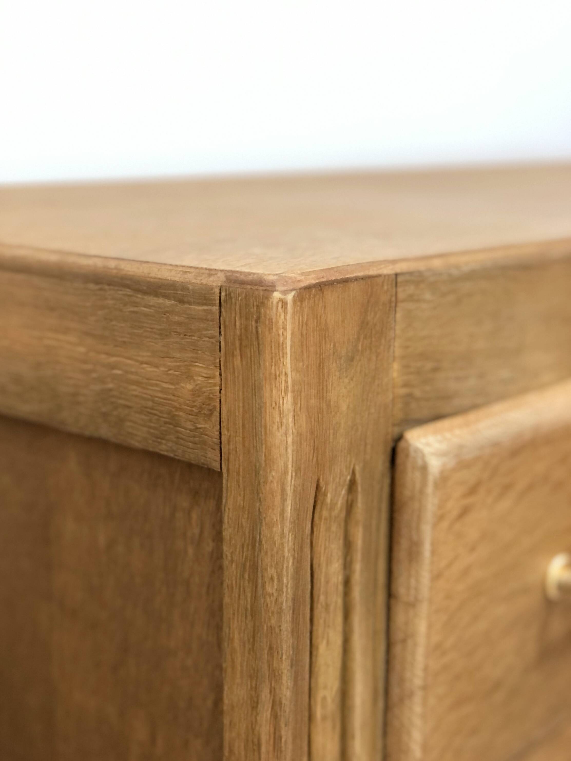 Commode parisienne vintage