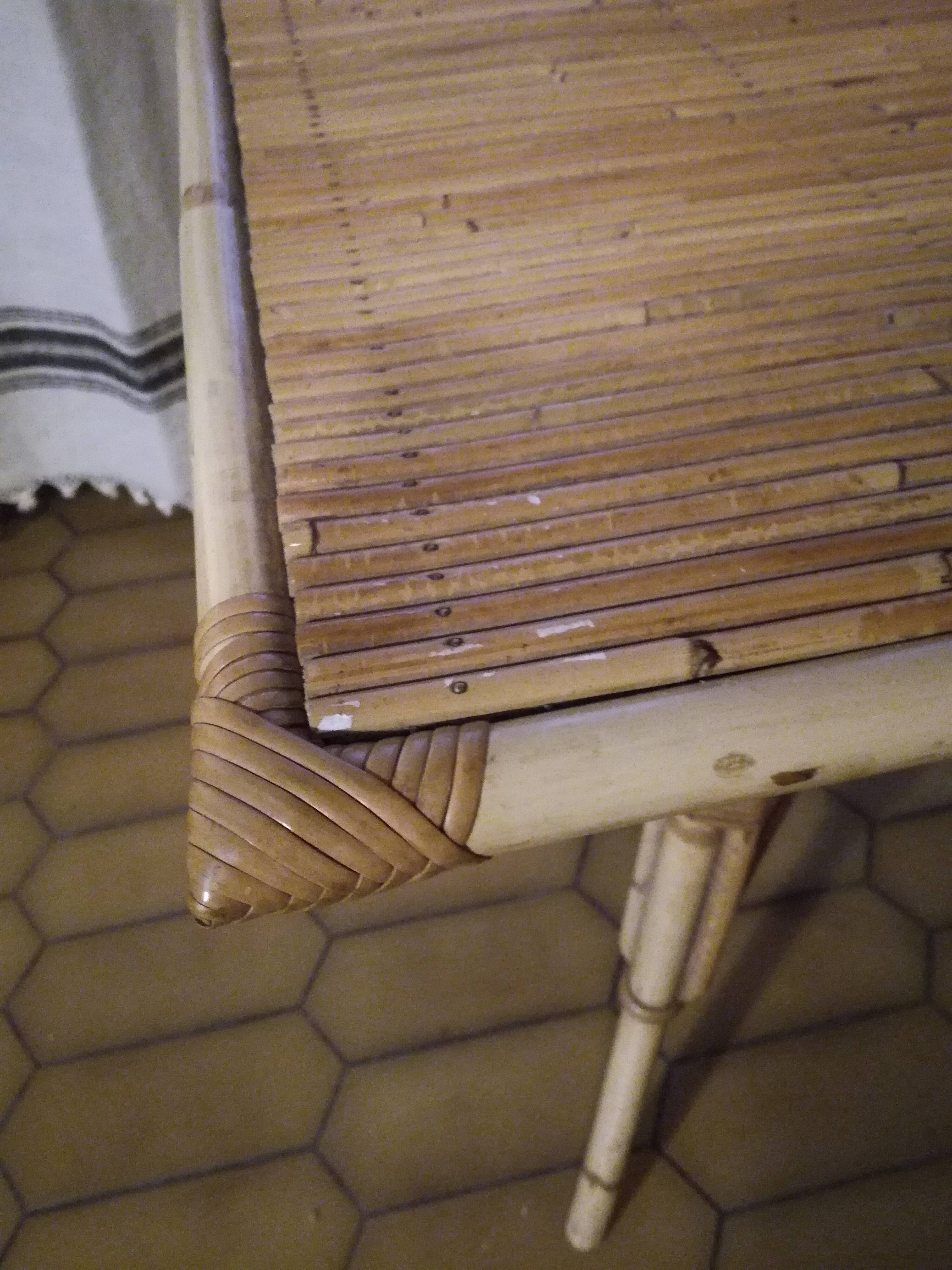 Rattan table