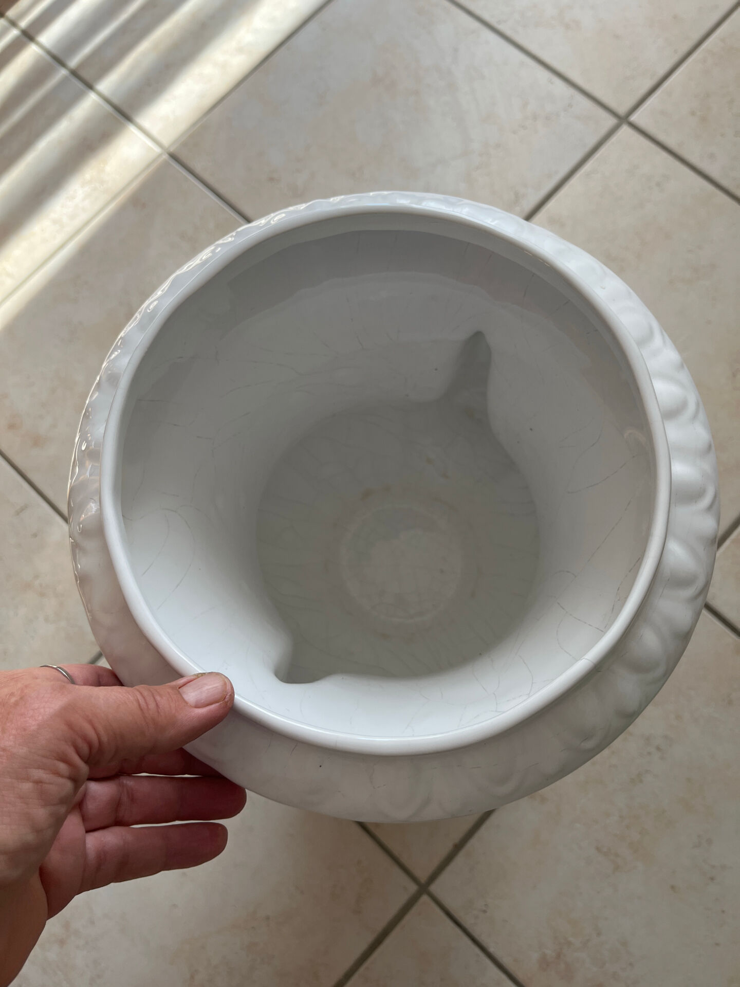 Large Médicis style vase