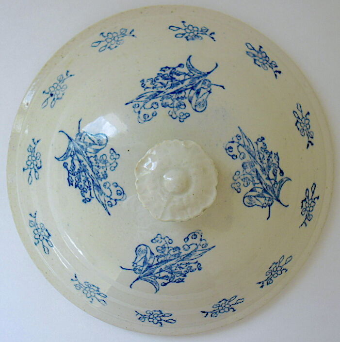 Late "steel land" sandstone soup by Revol