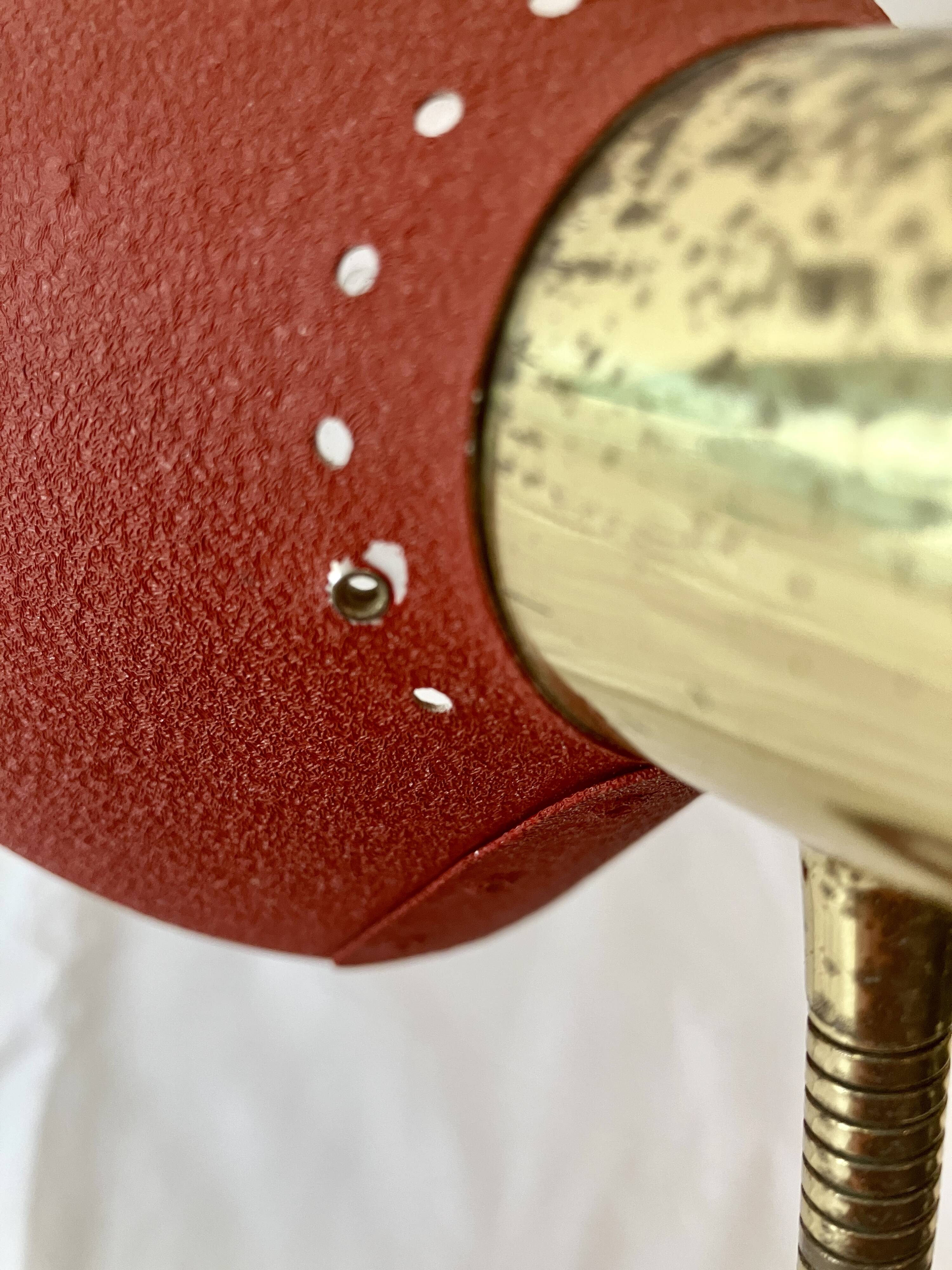 Cocotte lamp from the 1950s, painted metal and brass.