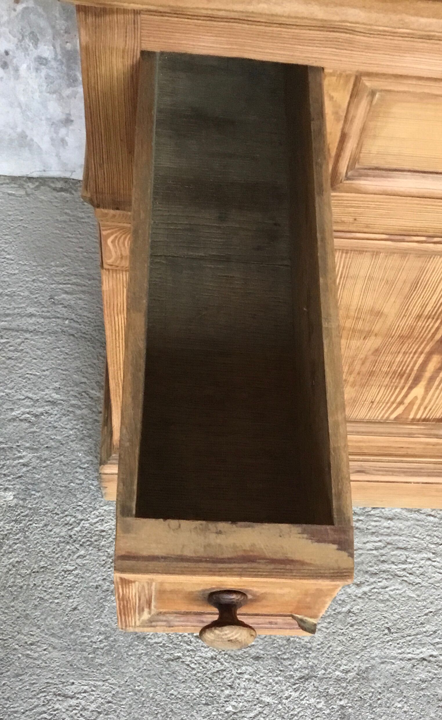 Counter or low sideboard in solid wood - craft furniture