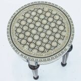 Pedestal table