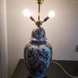Potiche mounted in lamp