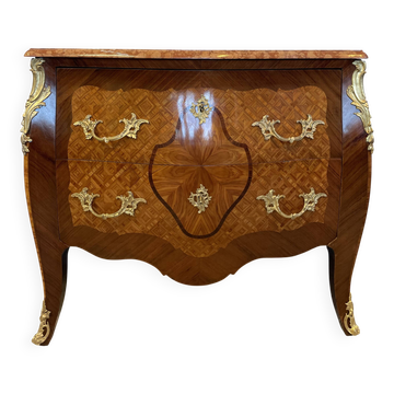 Louis XV chest of drawers in rosewood