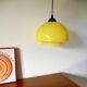 Suspension en opaline jaune mushroom design années 60-70