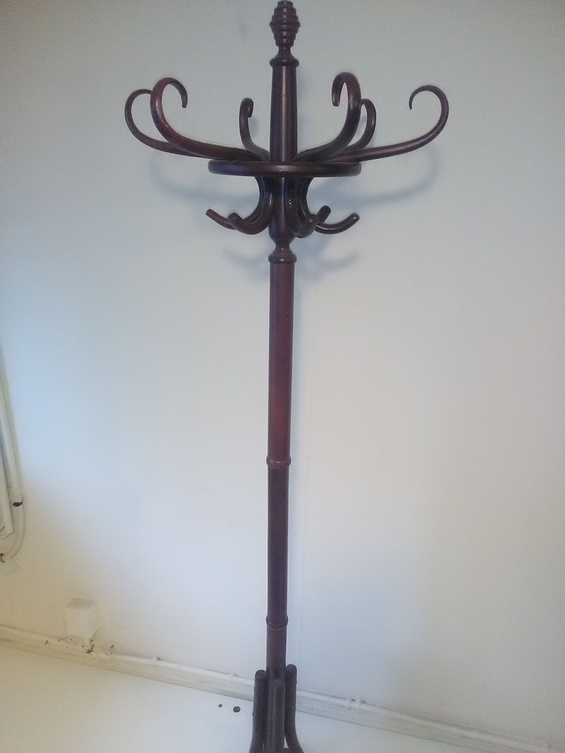 Coat hanger vintage parrot