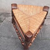 Tripod stool