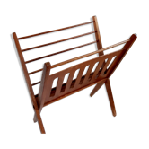 Scandinavian magazine holder