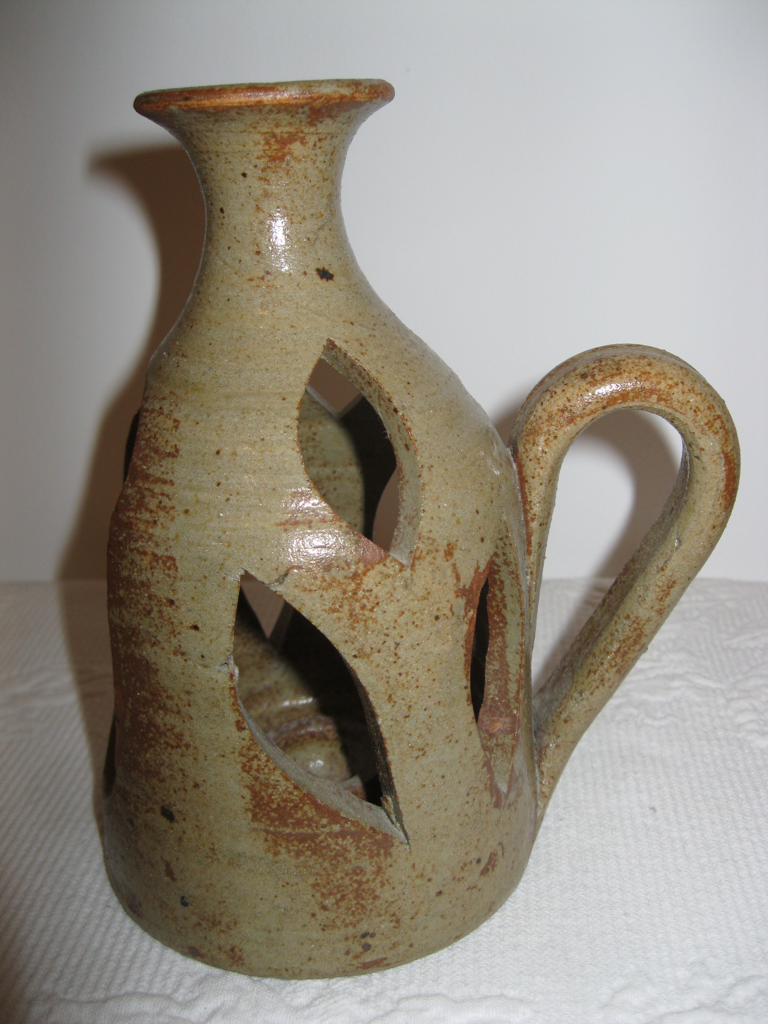 Sandstone photophore