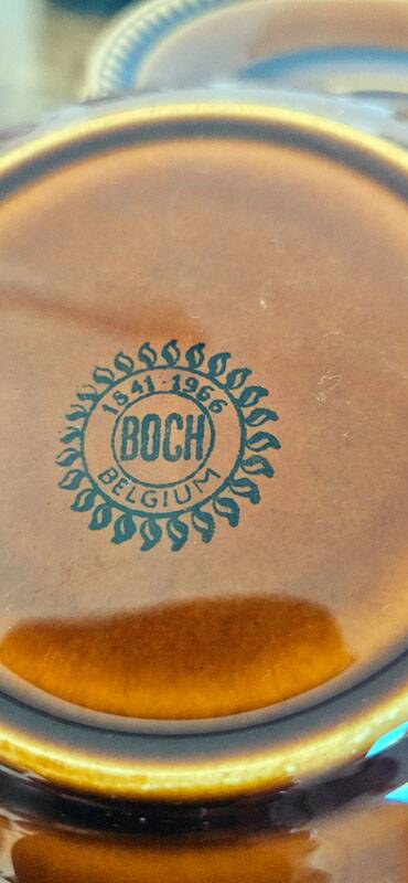 Boch La Louvière coffee service series Noix – 18 pieces – 8 people