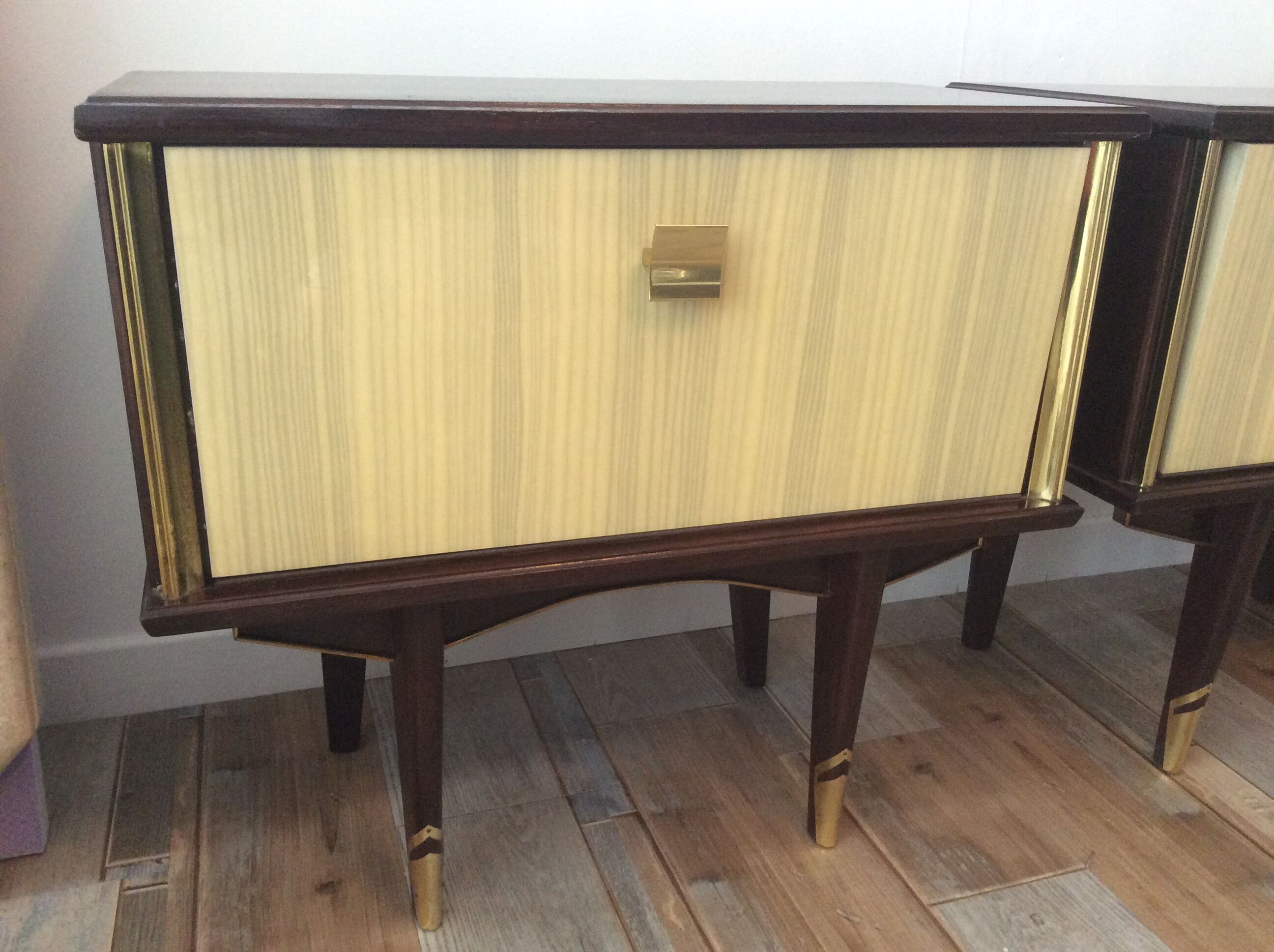Paire de tables de chevets des années 50/60