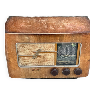 Old radio