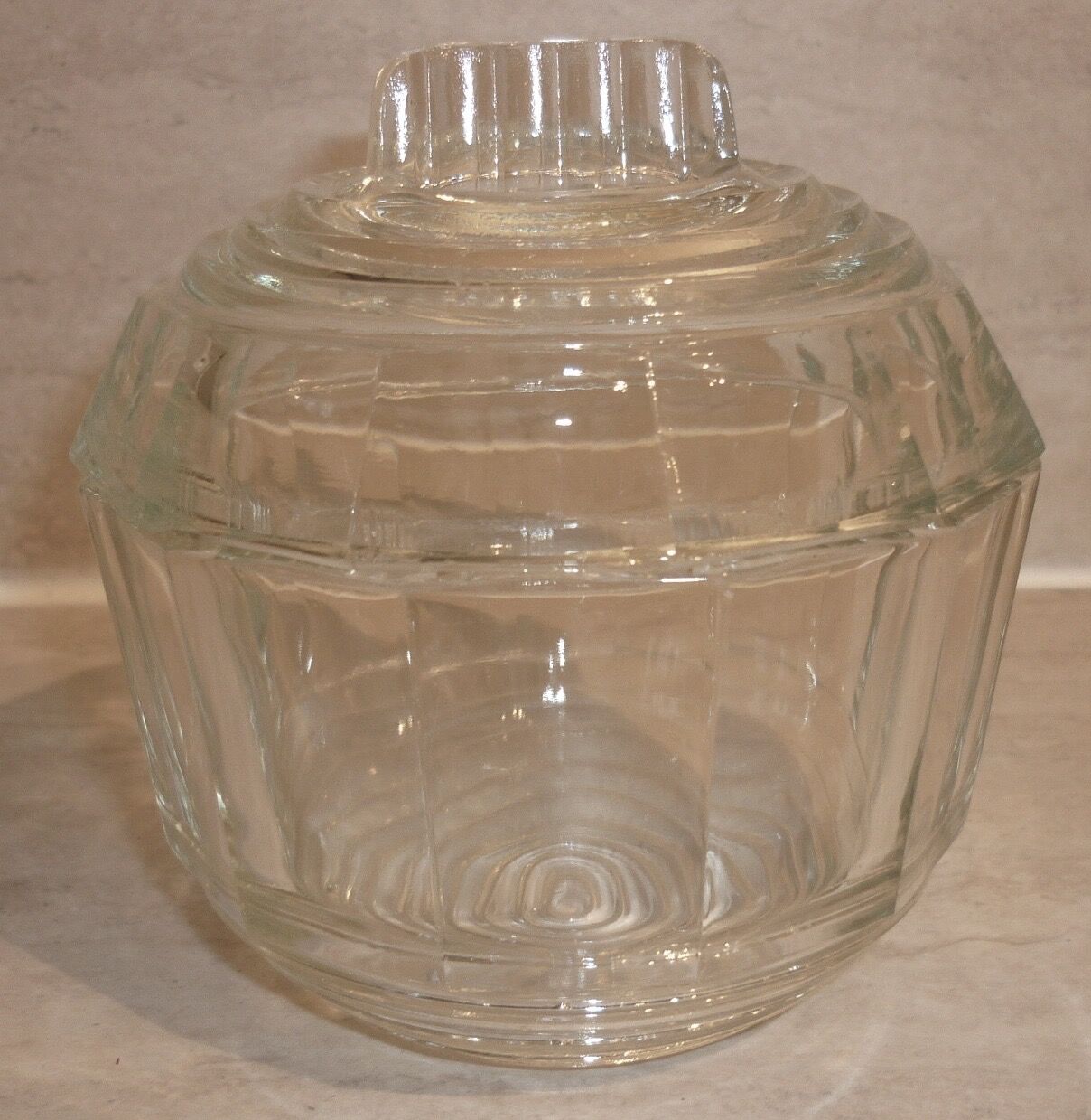 Sucrier de table en verre moulé transparent art déco