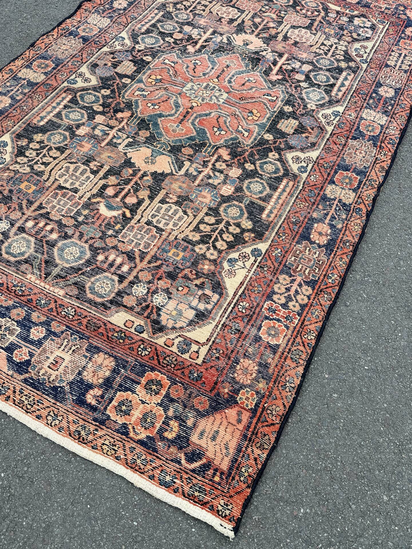 Magnifique tapis ancien persan Nahavand noué main