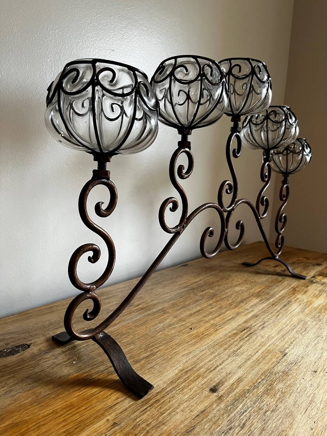 Wrought iron tealight holder