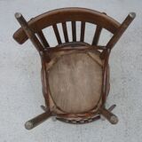 Paire de chaises bistrot anciennes avec patine foncée