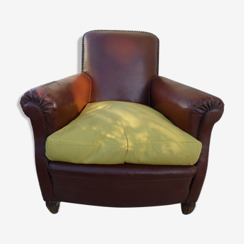 Club armchair imitation leather to restore
