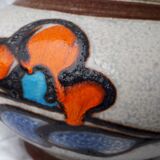 70s vase