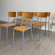 Set of 10 school chairs 70s