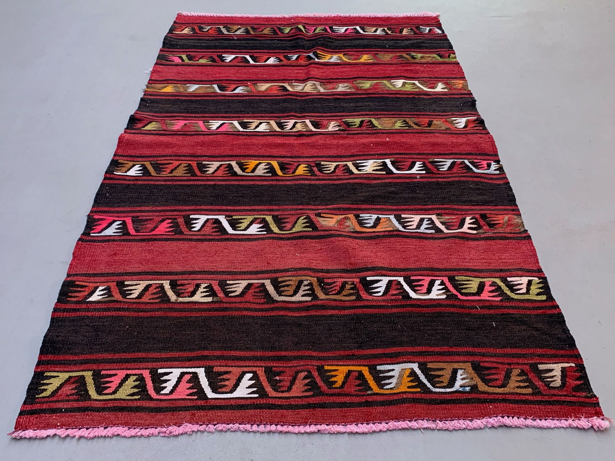 Medium Vintage Turkish Kilim Rug 178x107 cm Wool Kelim