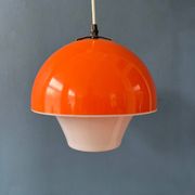 Suspension Space Age en verre acrylique orange et blanc