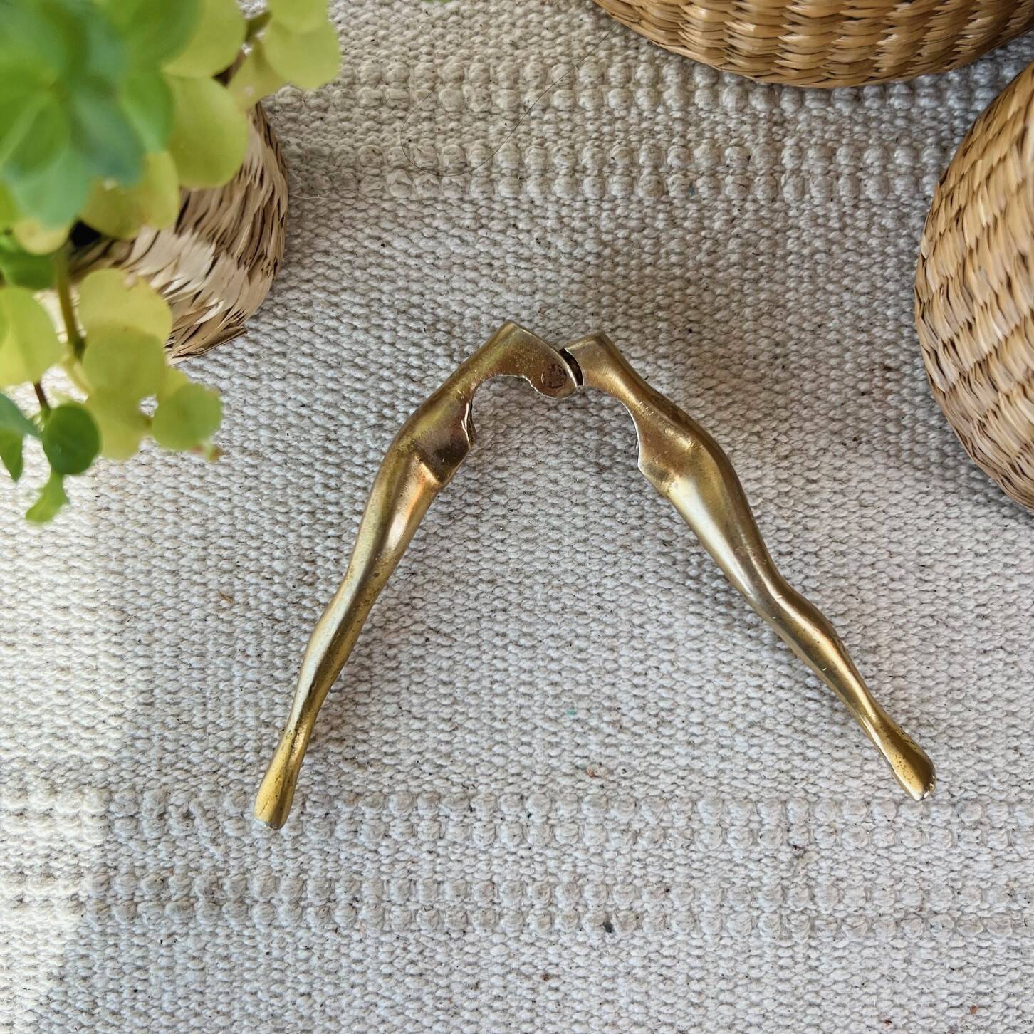 Brass nutcracker “les belles gambettes”