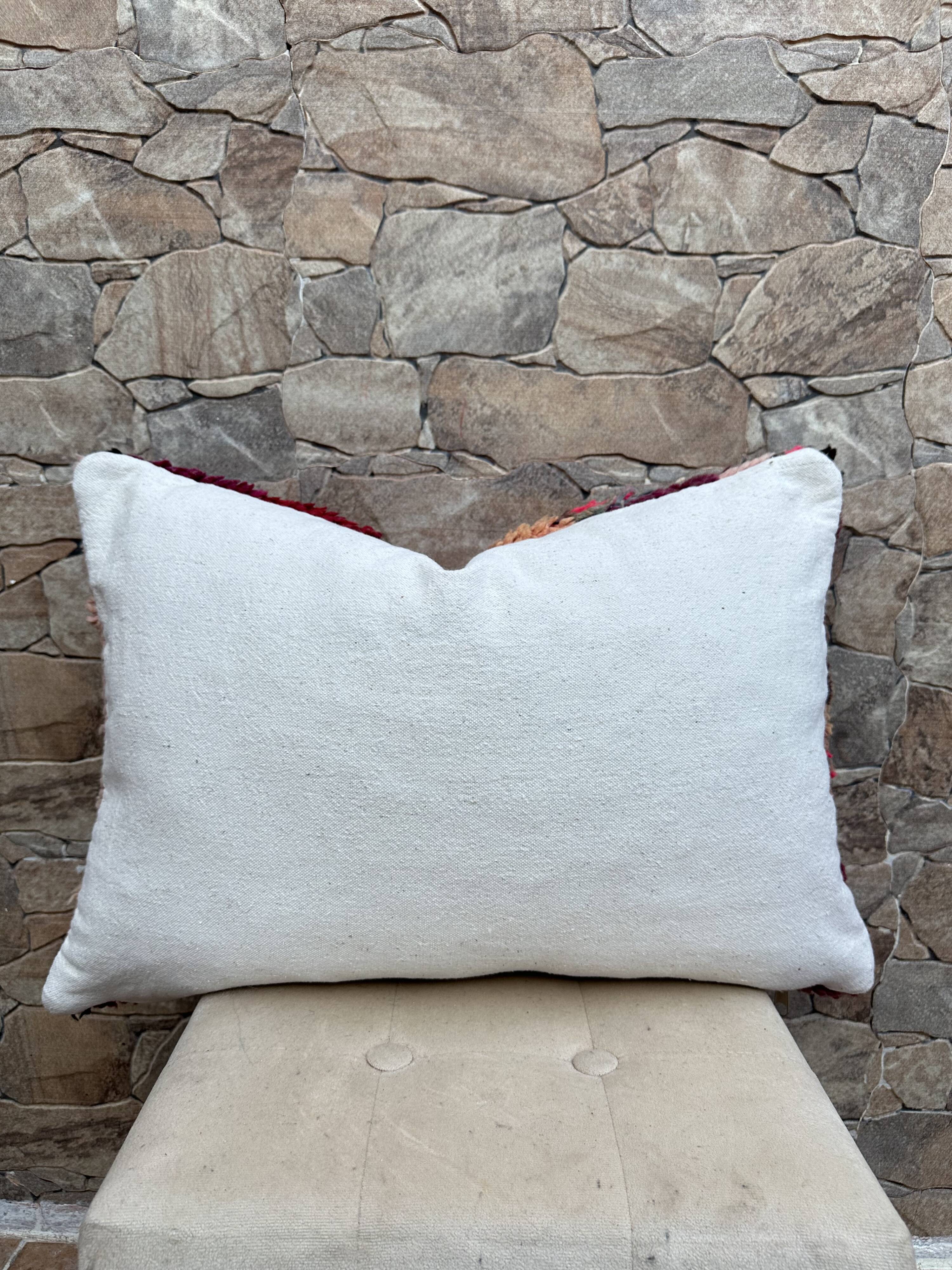 Beautiful vintage Berber Kilim cushion from Morocco