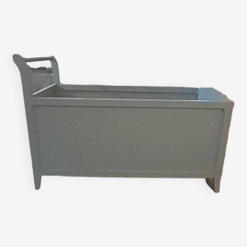 Baby trailer bed