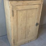 Vintage jam jar from the 50s in raw wood