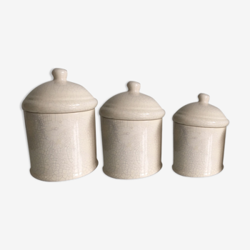 Set of 3 cracked off-white ceramic pots