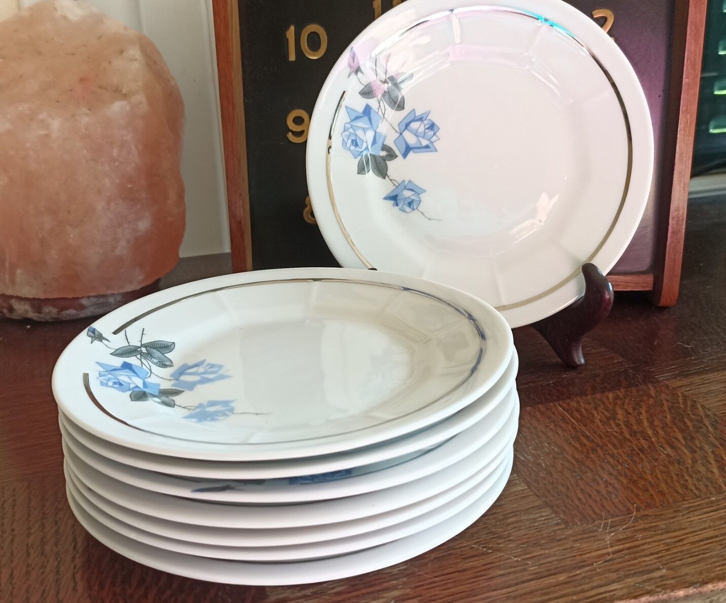 8 Victoria porcelain dessert plates from the 20s - Art Deco