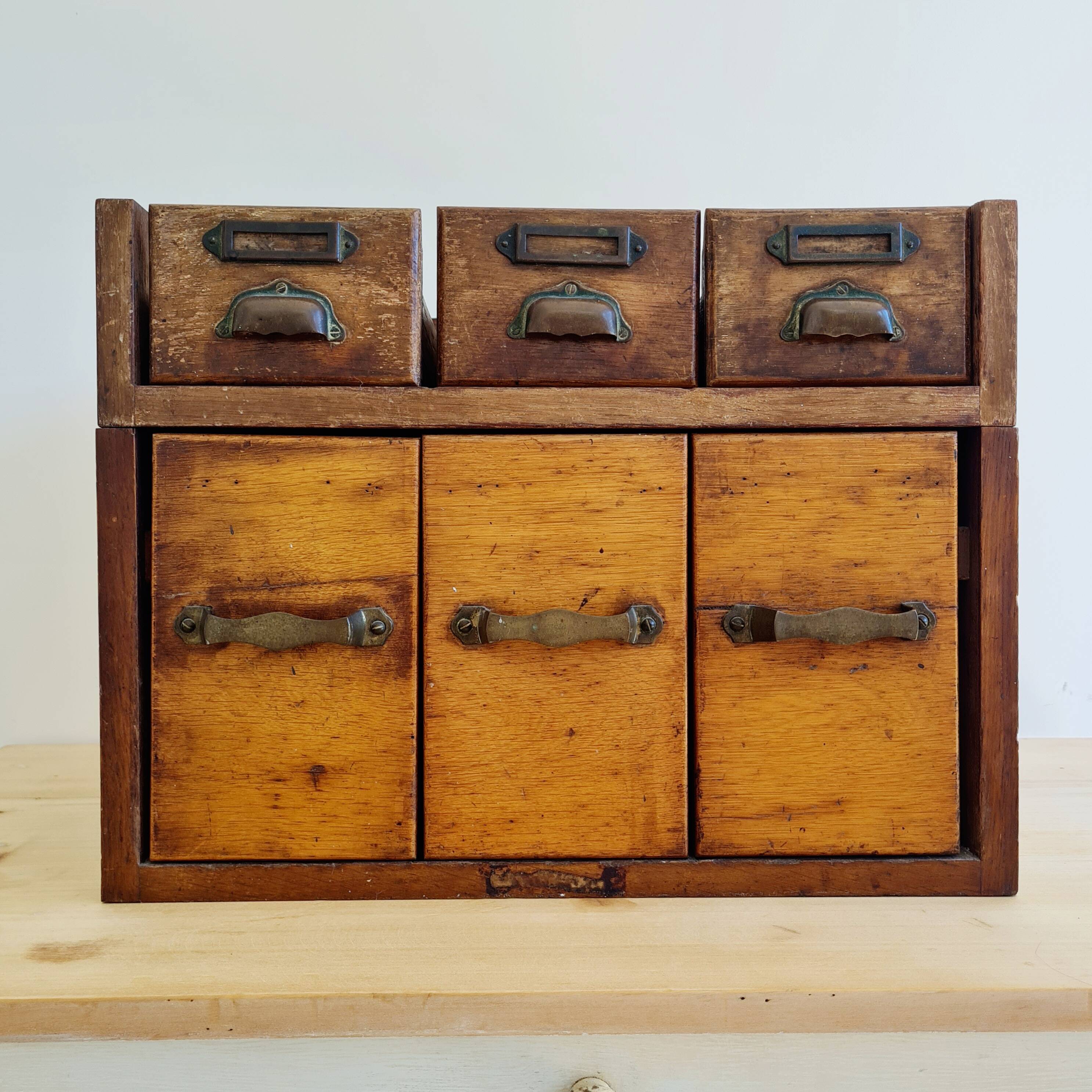 Craft furniture with drawers