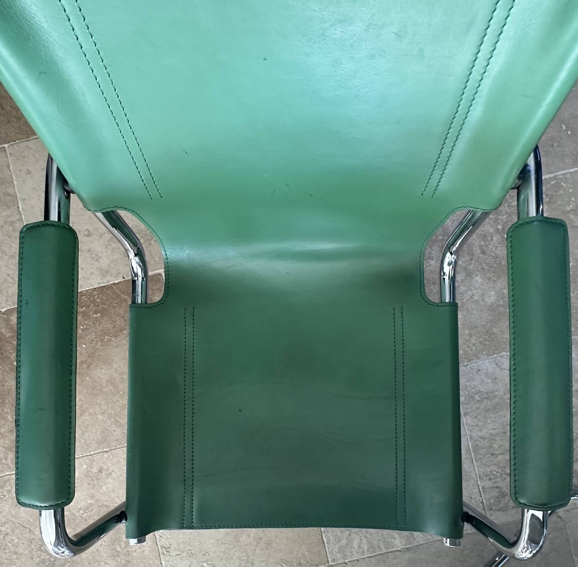 Set of 6 Chairs and 2 Matteo Grassi Armchairs in leather - rare "Basque" green