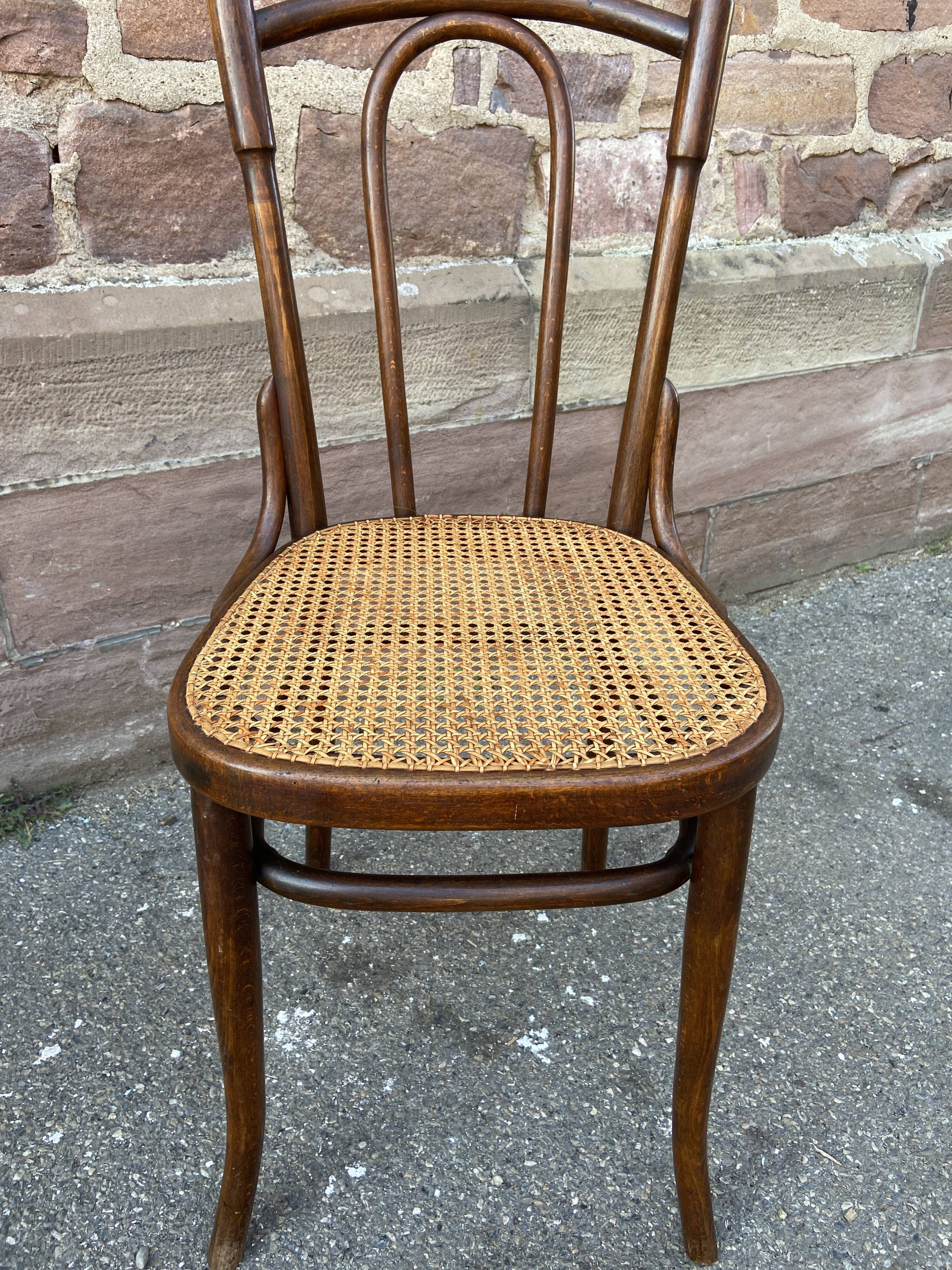 2 chairs bistro Thonet Nr 56 curved wood