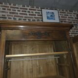 Armoire Bonnetière en noyer