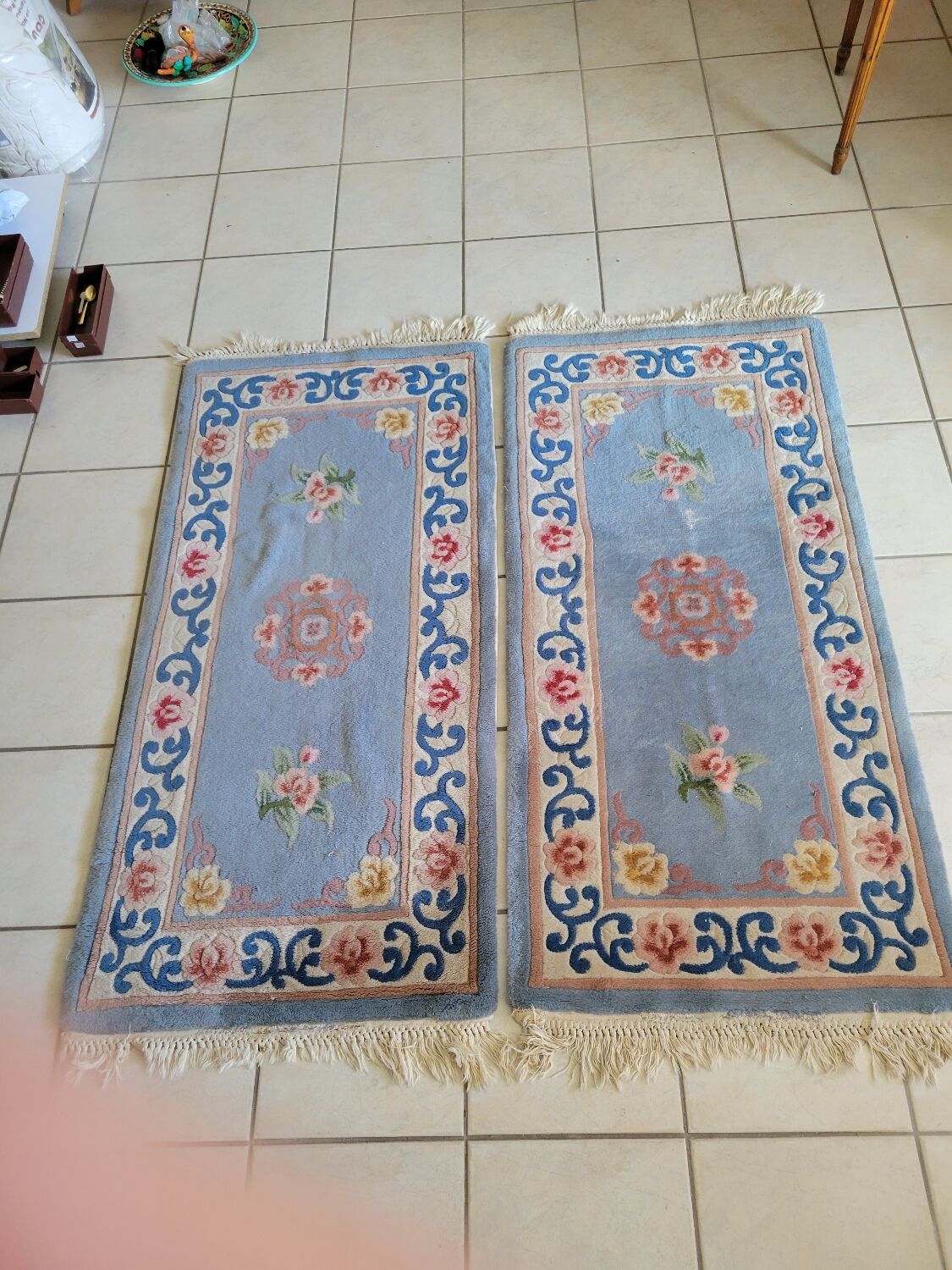 2 Chinese rugs
