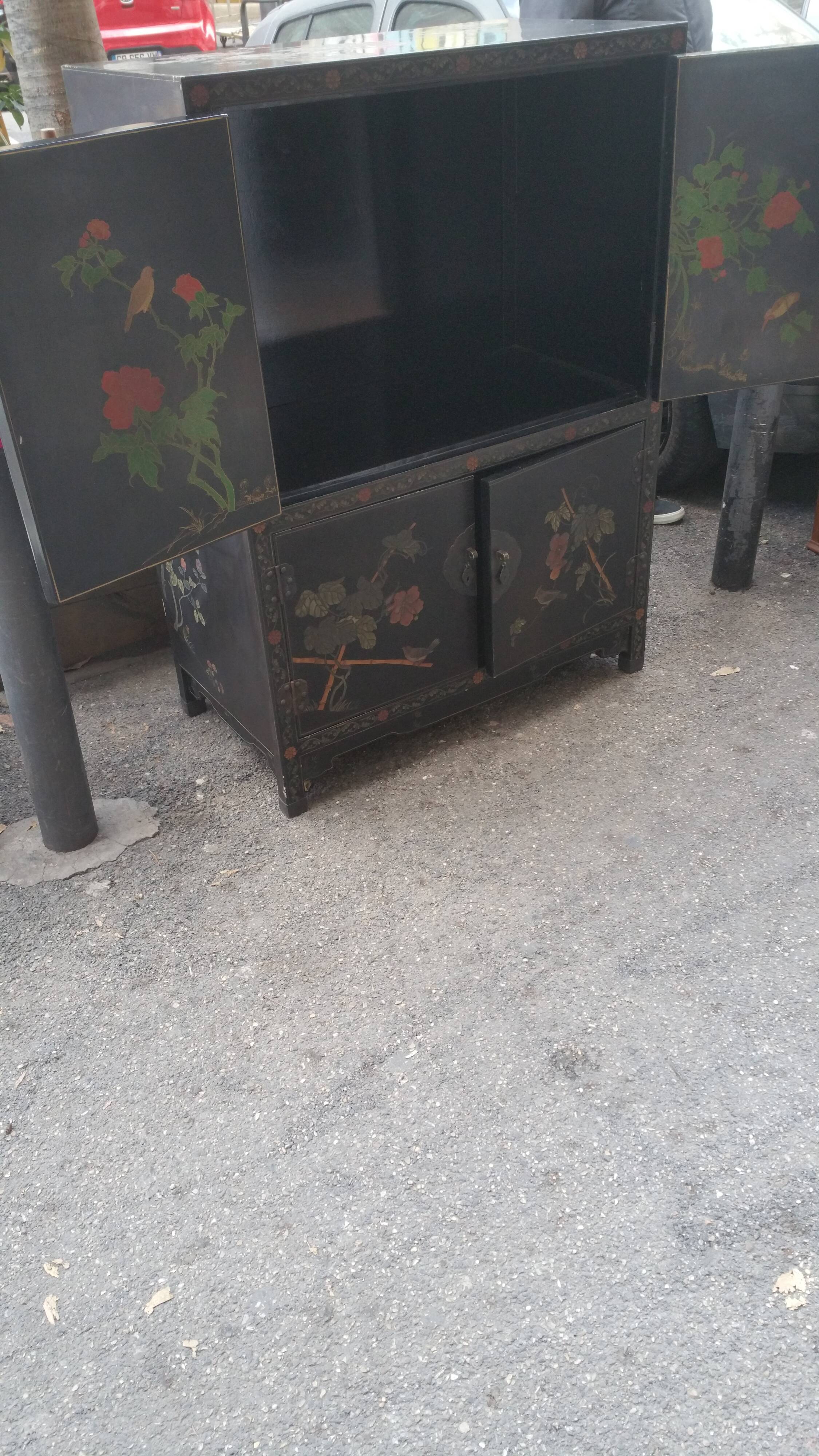 Chinese furniture