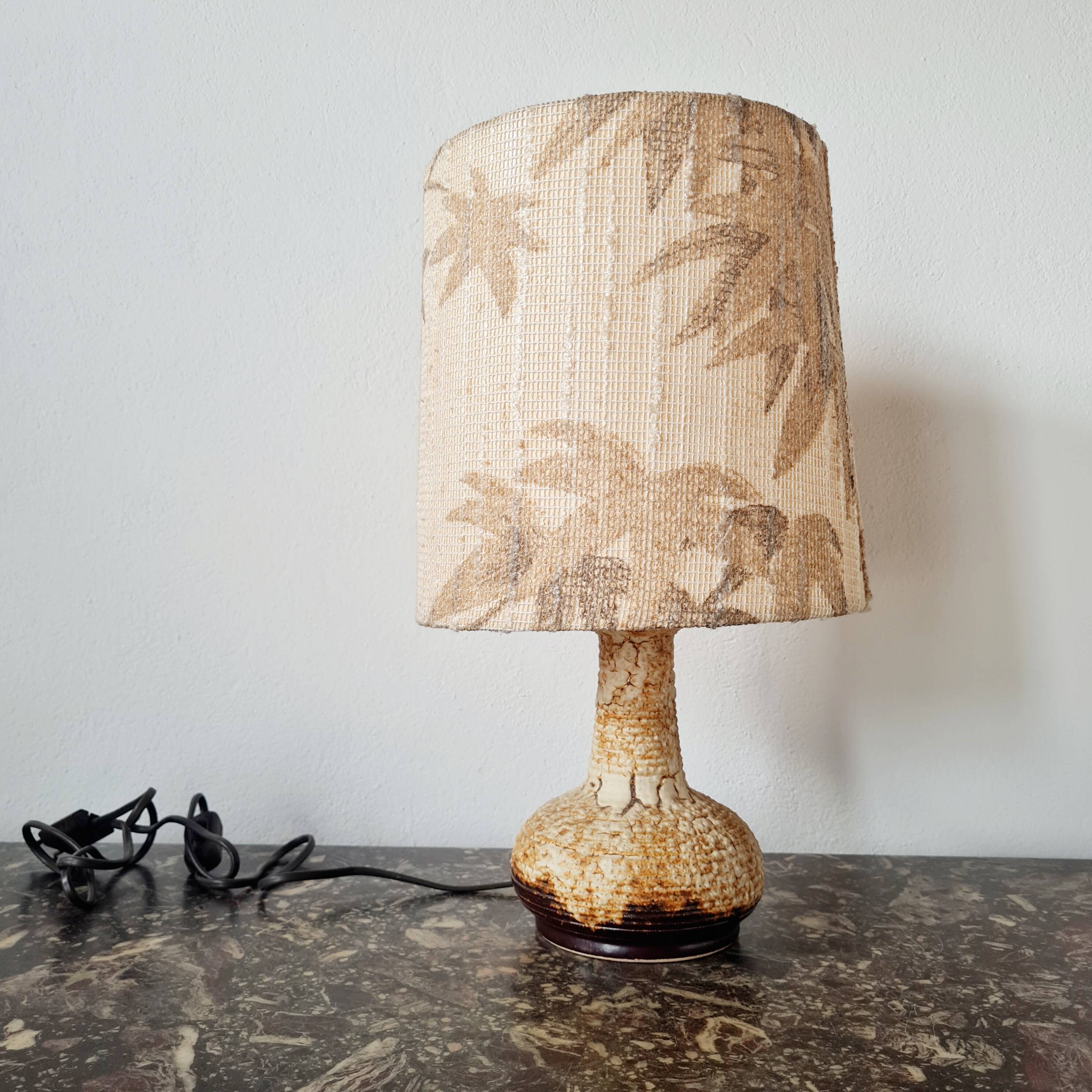 Vintage lamp with textured shade