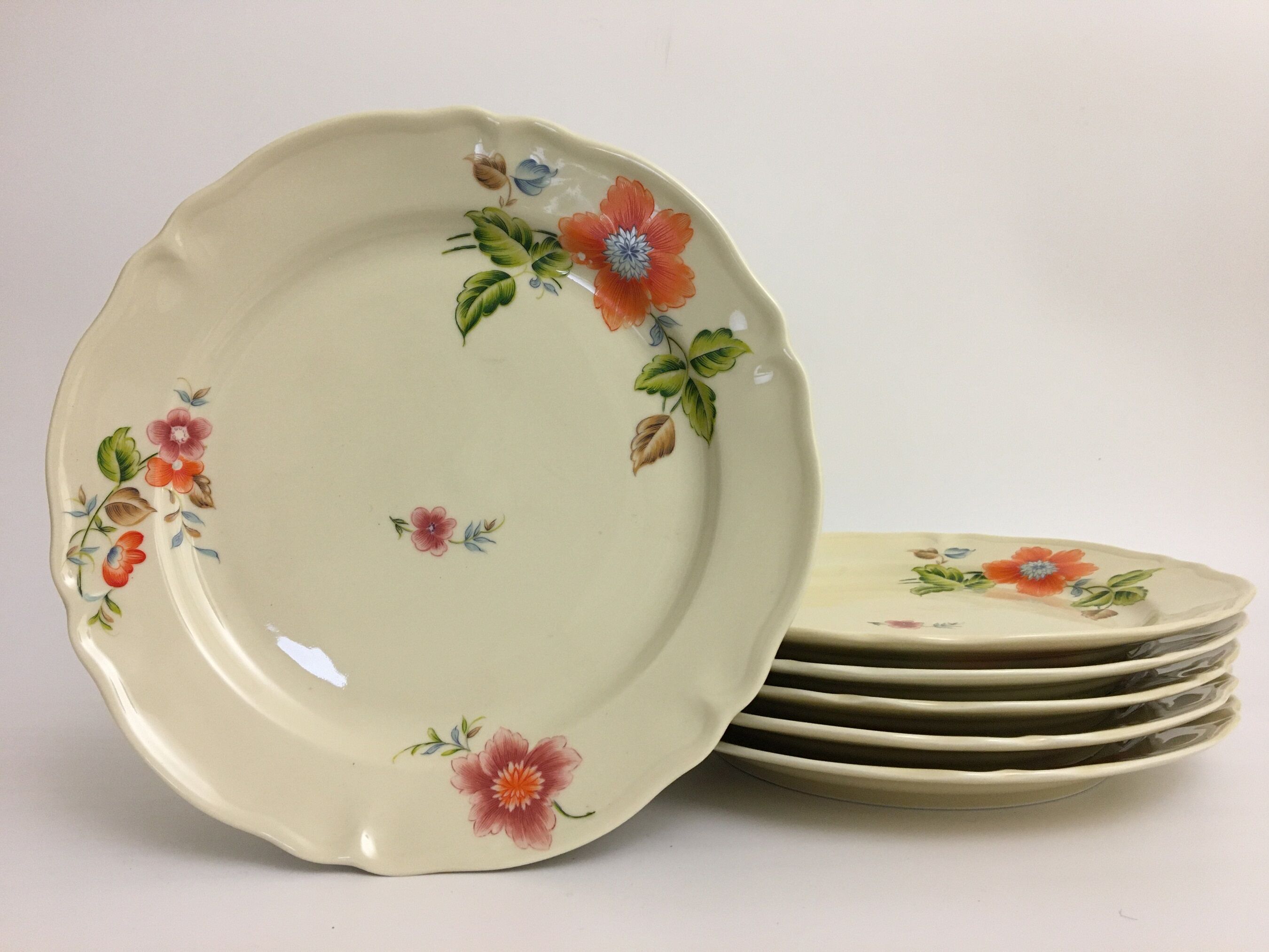 Set of 6 flat plates signed odette dugraindelorge.