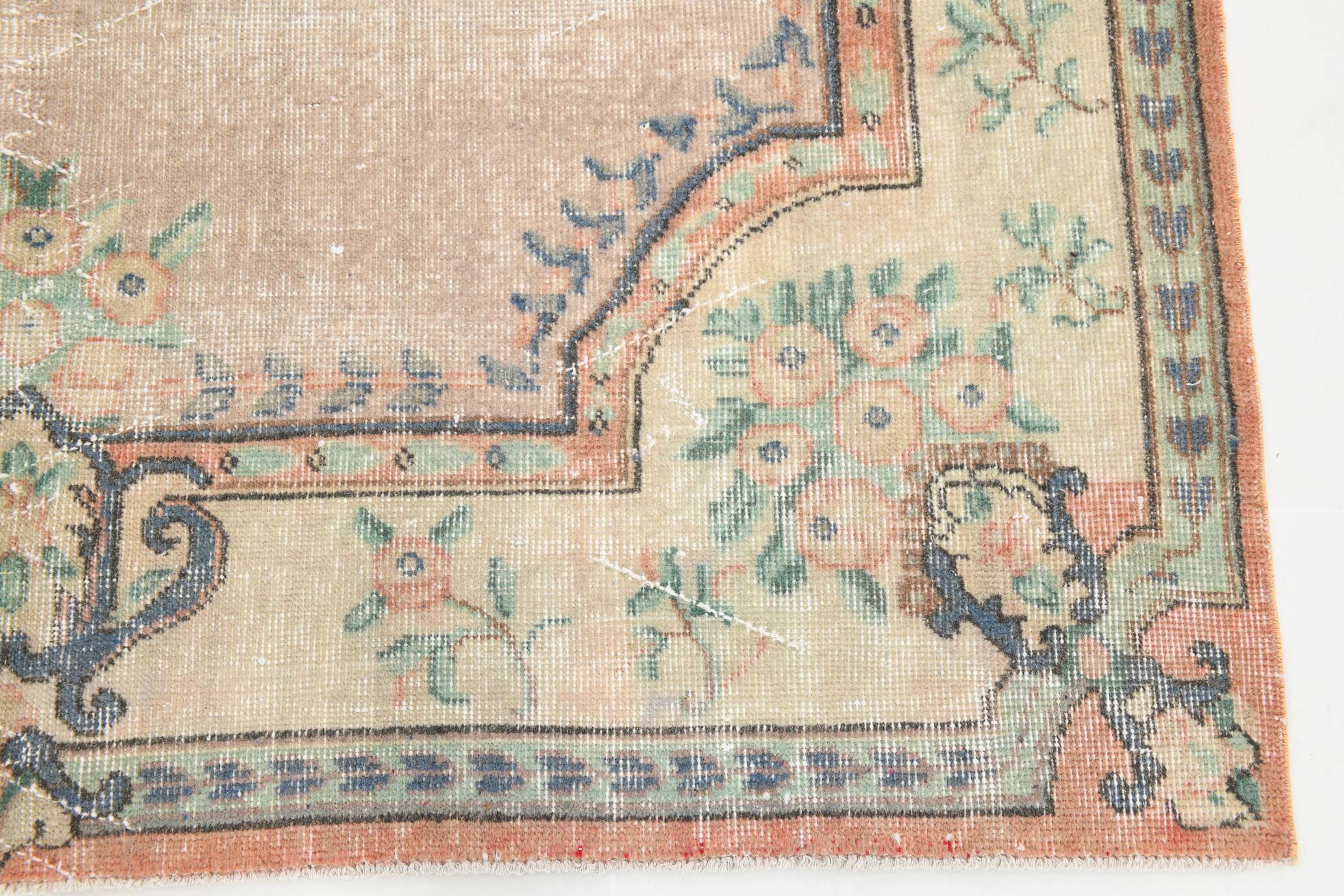 Soft Peach Classic Vintage Rug, 171x275 Cm