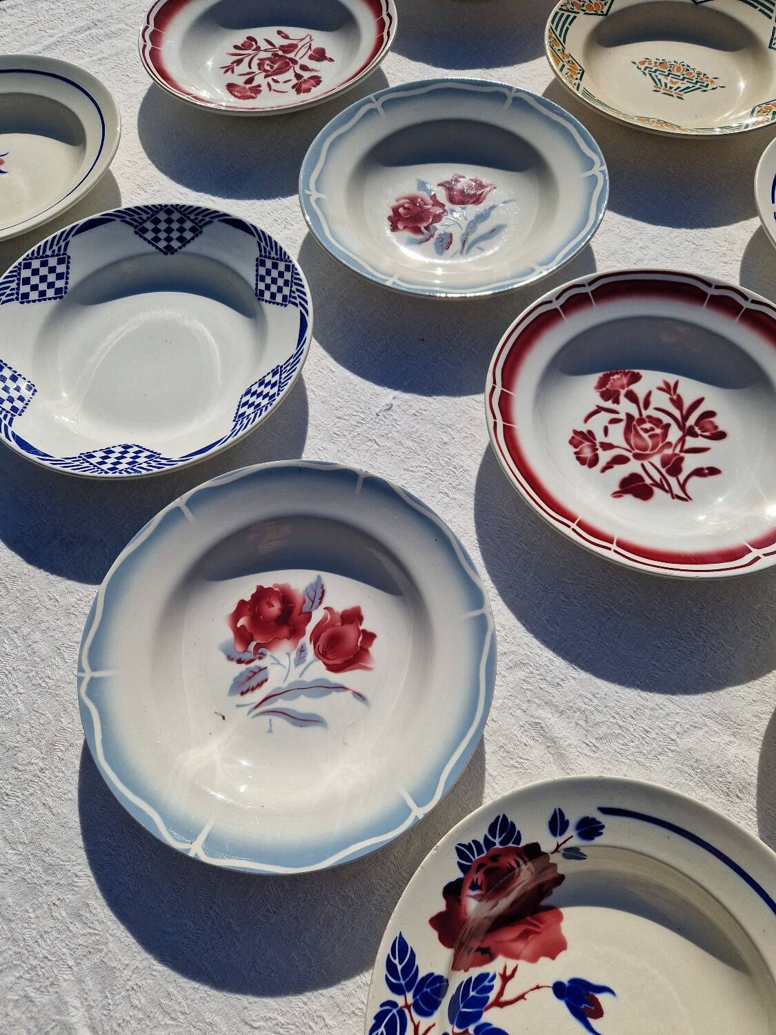 12 assiettes creuses
