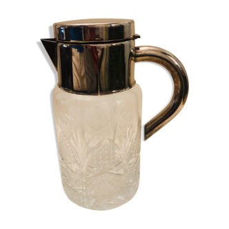 Refrigerant pitcher made of crystal and silver metal