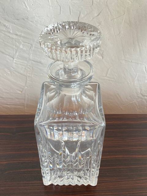 VINTAGE CRYSTAL WHISKEY CARAFE