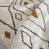 Handmade traditional Beni Ourain rug, size 2.5/2.5 m.