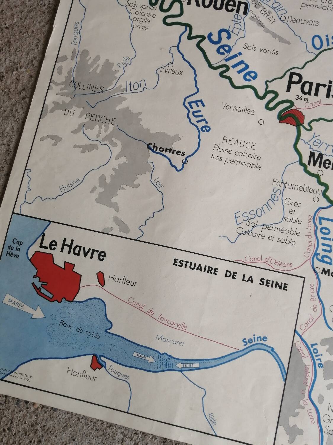 Vintage school map mdi FRANCE The Seine