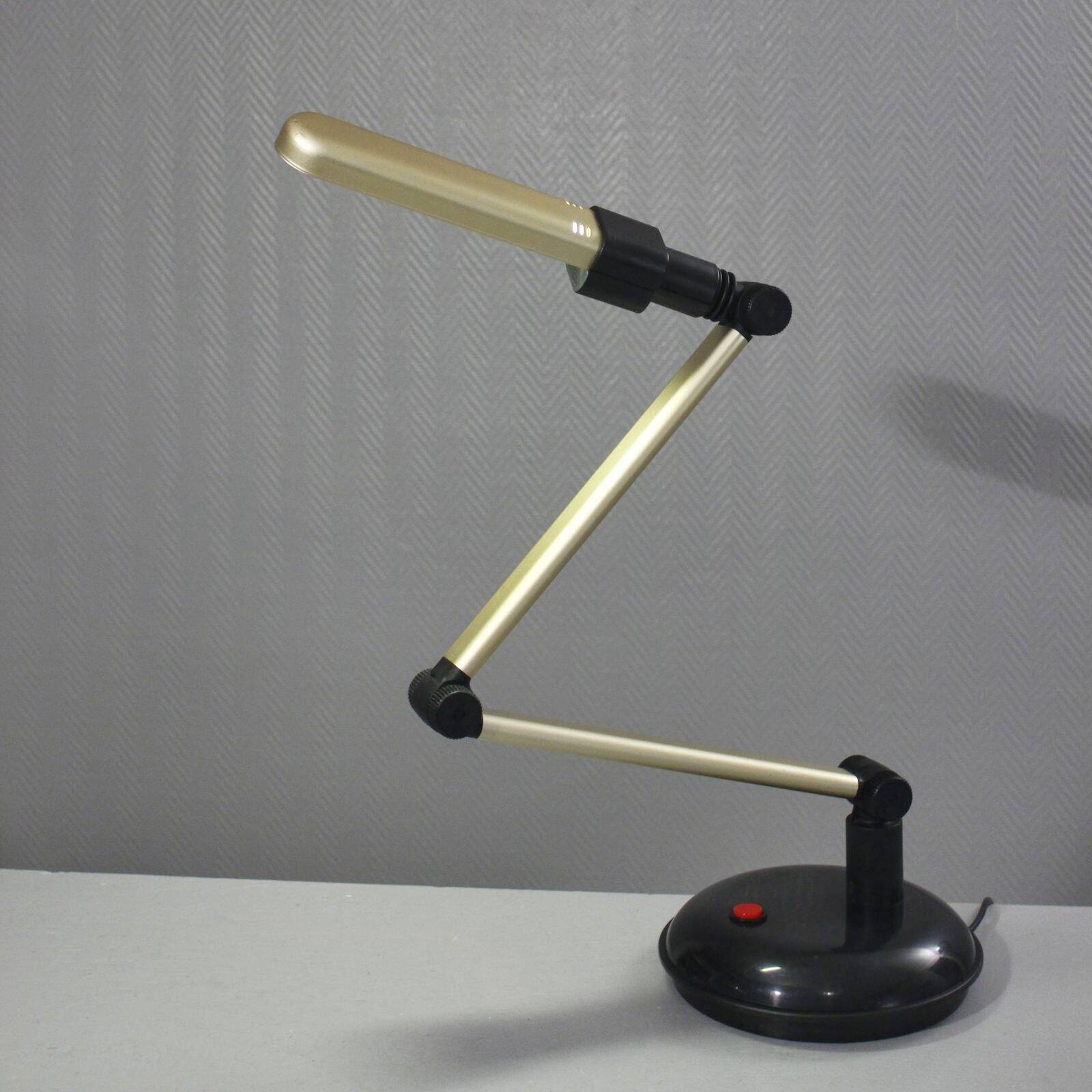 Fulvio BATTAGLIA & Mazda articulated lamp "Bur'o" post-modern design 1980s